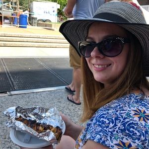 Meet your Posher, Emily